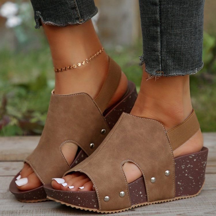 Summer Women Vintage Plus Size Platform Wedge Heel Studded Cutout Sandals