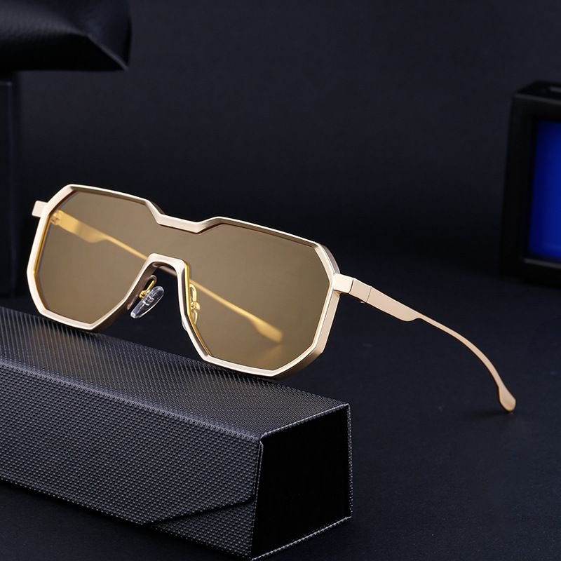 Men Fashion Metal Punk Sunglasses