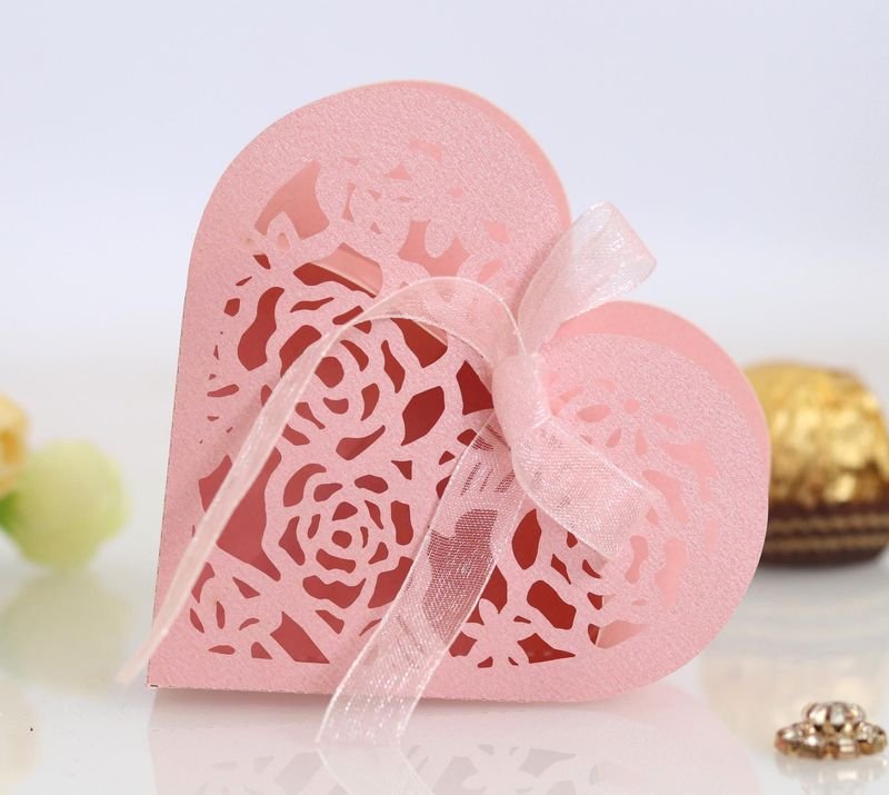 Simple Creative Hollow Rose Bow Ribbon Wedding Candy Packaging Box