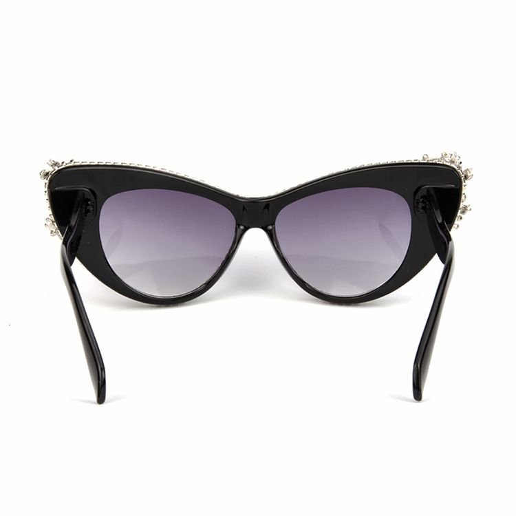 Women Retro Diamond-Studded Cat-Eye Sunglasses