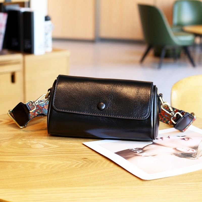 Women Fashion Retro Cylinder Leather Shoulder Bag