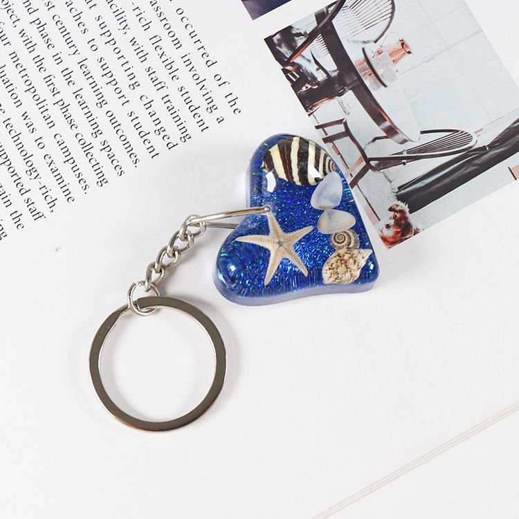 Women Fashion Creative Heart-Shaped Shell Conch Glue Metal Key Chain 6-Bag