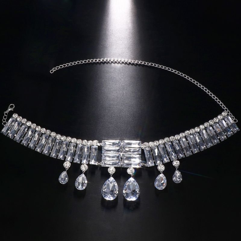 Women Fashion Exaggerated Drop-Shaped Rhinestone Pendant Necklace